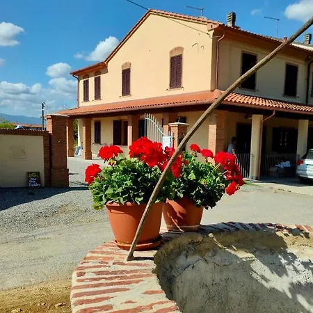 Dom wakacyjny Casa Corte Cristofano Sulla Via Francigena *